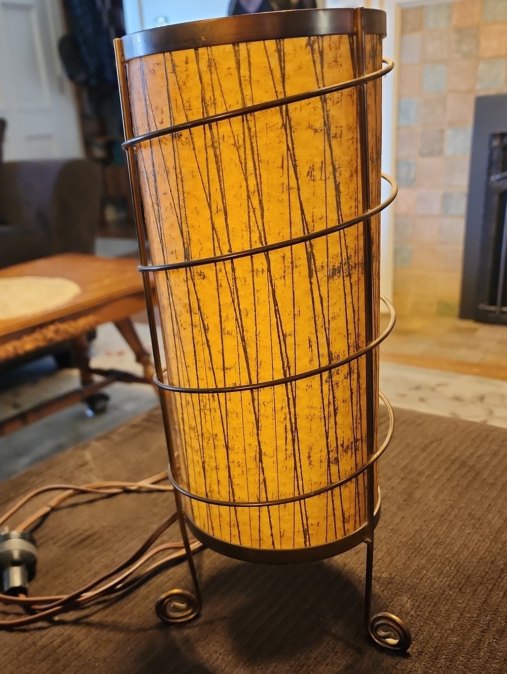 Vintage Mid Century Modern Table Lamp